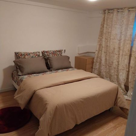 Bed and Breakfast Zoe 1 Savigny-sur-Orge Esterno foto