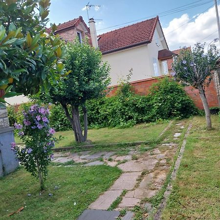 Bed and Breakfast Zoe 1 Savigny-sur-Orge Esterno foto
